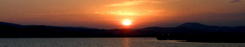 Ηλιοβασίλεμα στη Λίμνη Παμβώτιδα-(Ο Μώλος των Ιωαννίνων)  